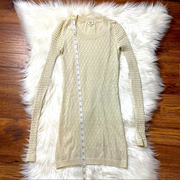 Wilfred Italian Yarn Women’s Ivory Sculpt Knit Stretch Long Sleeve Size XXS EUC - Picture 4 of 5